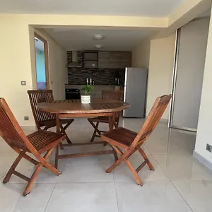 Apartment Auae Hills, Faaa